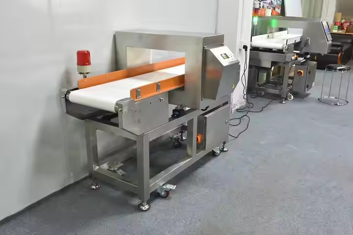 Metal Detector untuk Sortasi Material Daur Ulang dari Kontaminasi Logam - METAL DETECTOR untuk singkong